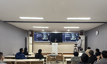 研发AI编程比赛